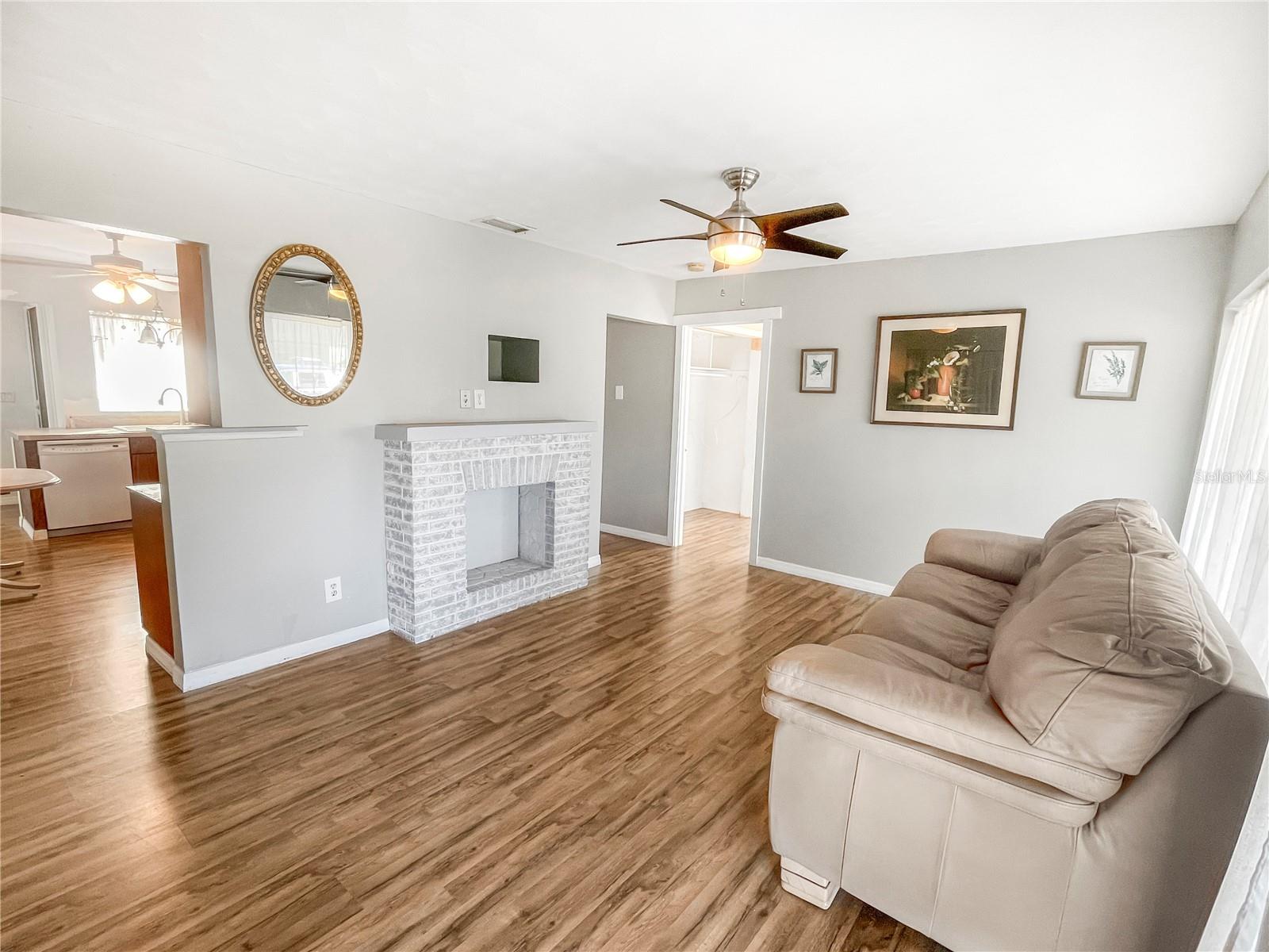 30105 OAK RD, PUNTA GORDA, FL, 33982