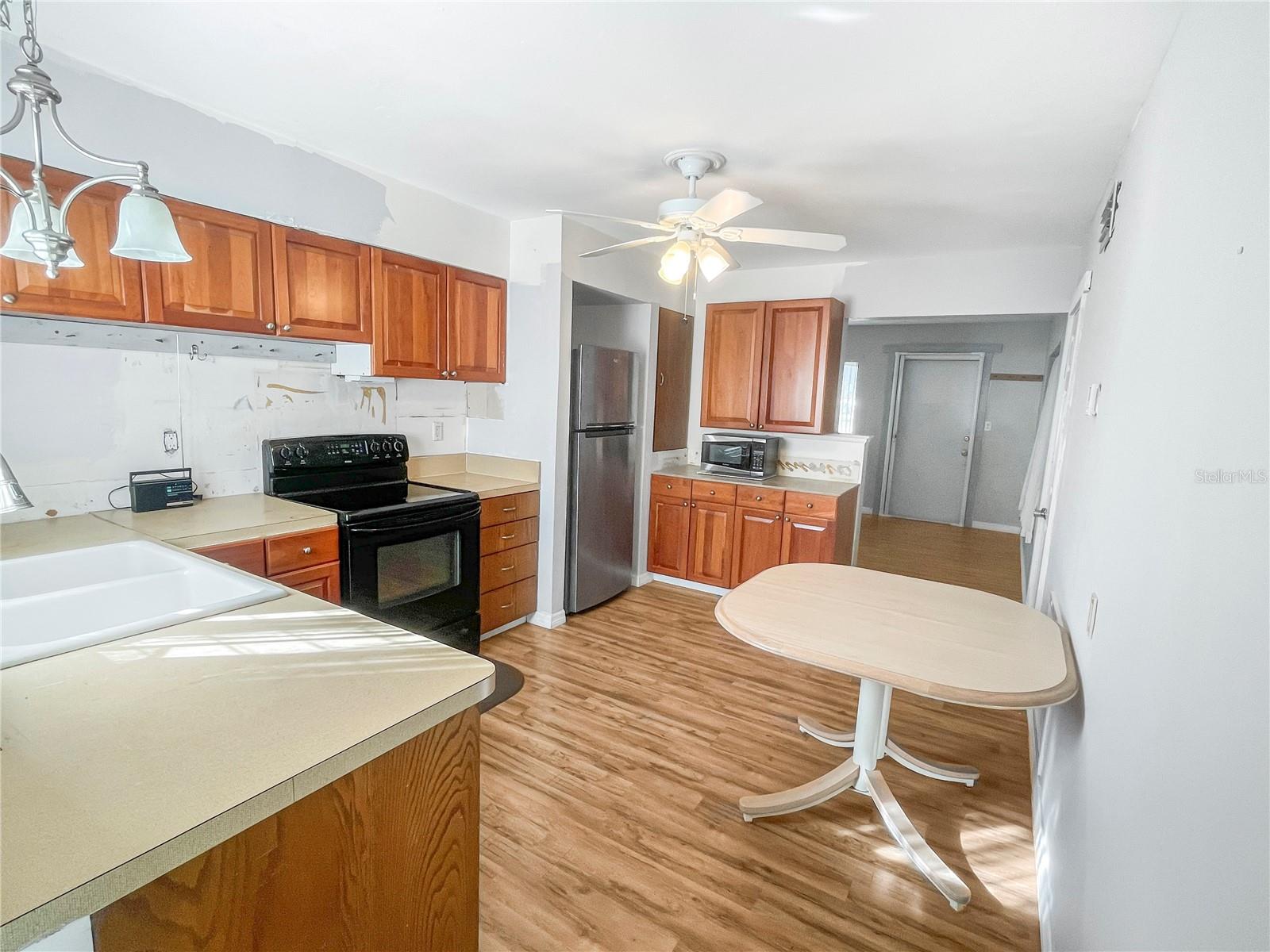 30105 OAK RD, PUNTA GORDA, FL, 33982