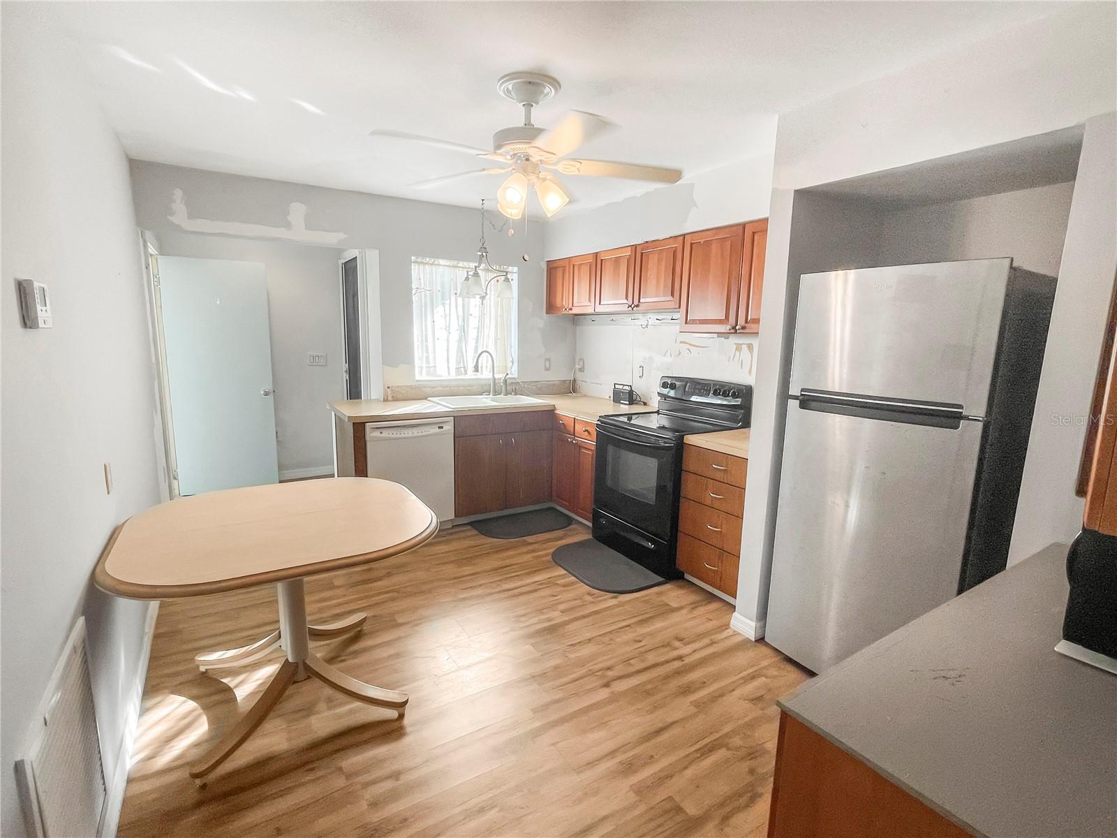 30105 OAK RD, PUNTA GORDA, FL, 33982