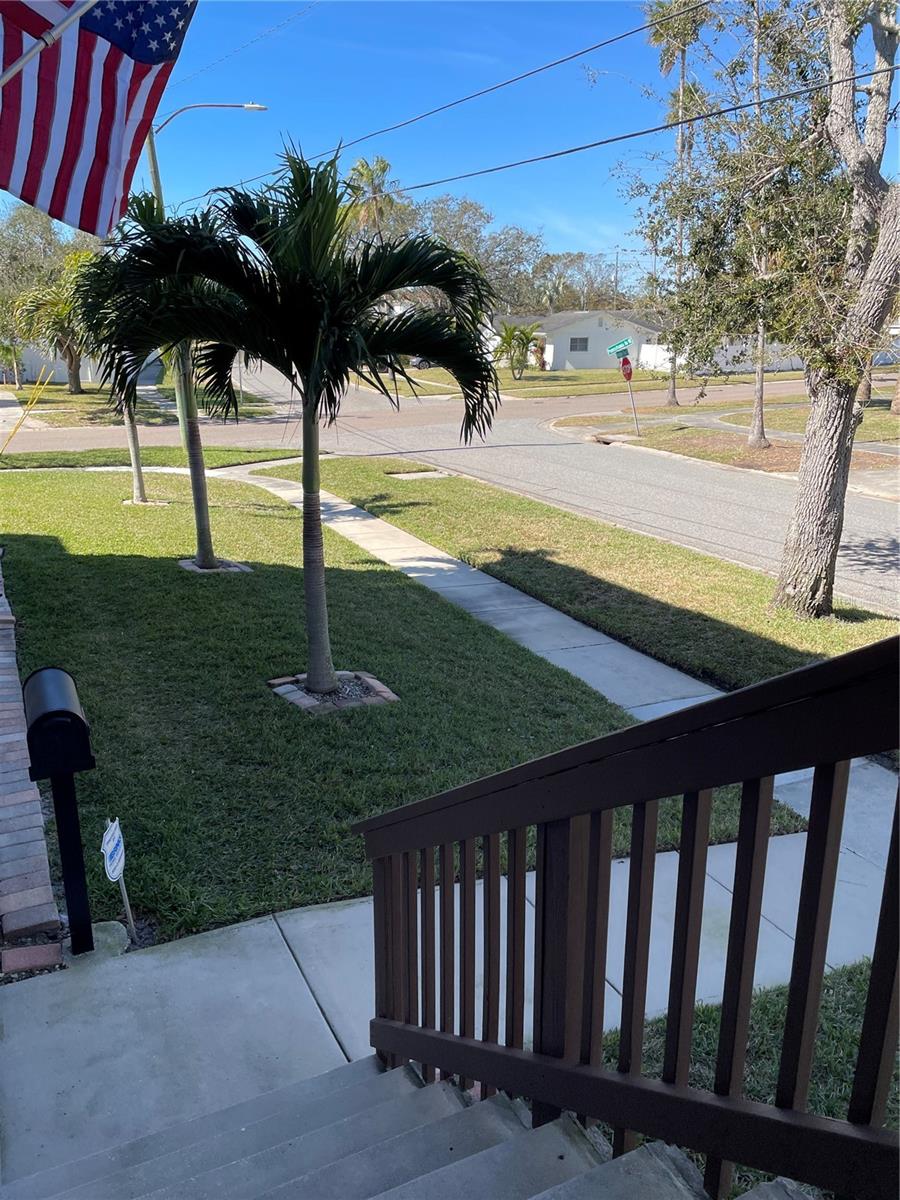 1600 PENNSYLVANIA AVE NE, ST PETERSBURG, FL, 33703