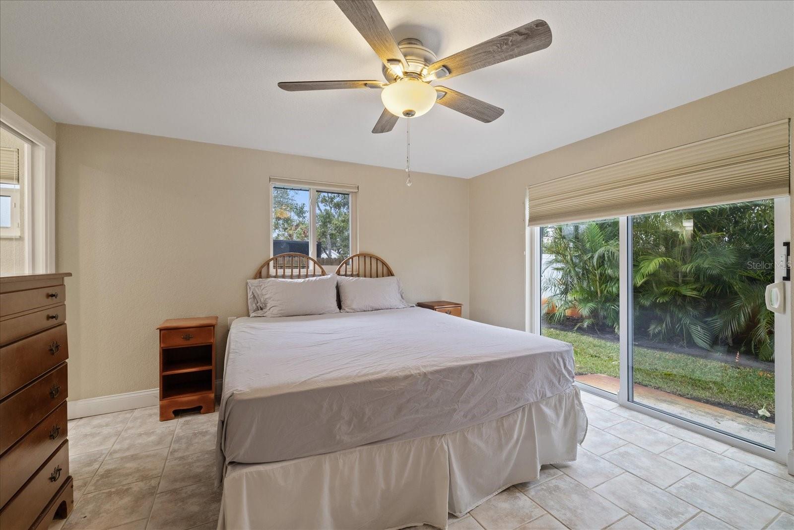 6400 18TH AVE N, ST PETERSBURG, FL, 33710