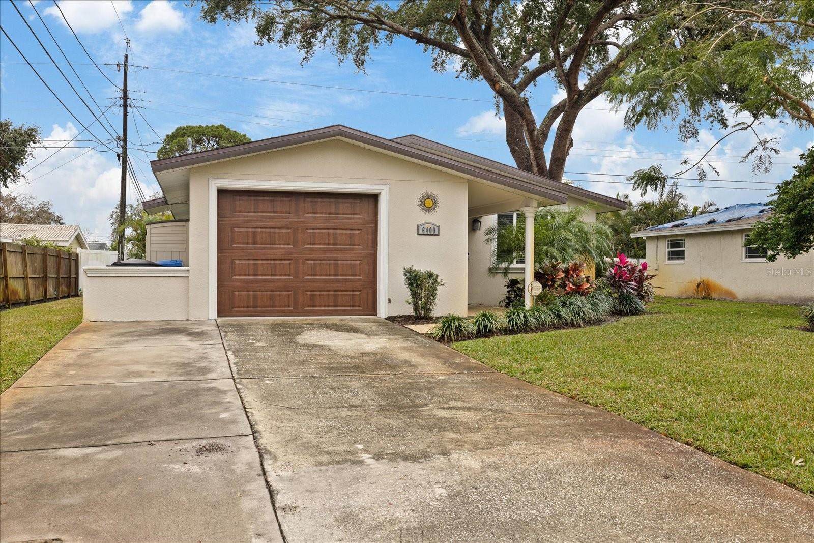 6400 18TH AVE N, ST PETERSBURG, FL, 33710