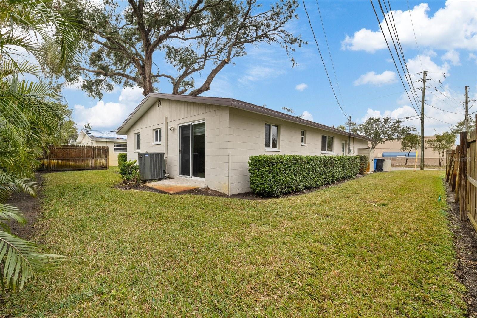 6400 18TH AVE N, ST PETERSBURG, FL, 33710