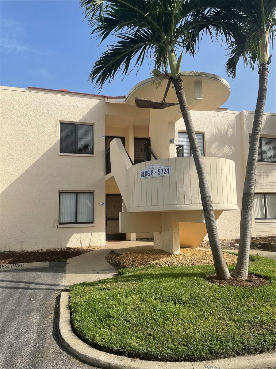 5724 LA PUERTA DEL SOL BLVD S #247, ST PETERSBURG, FL, 33715