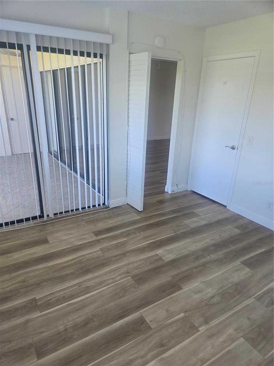 5724 LA PUERTA DEL SOL BLVD S #247, ST PETERSBURG, FL, 33715