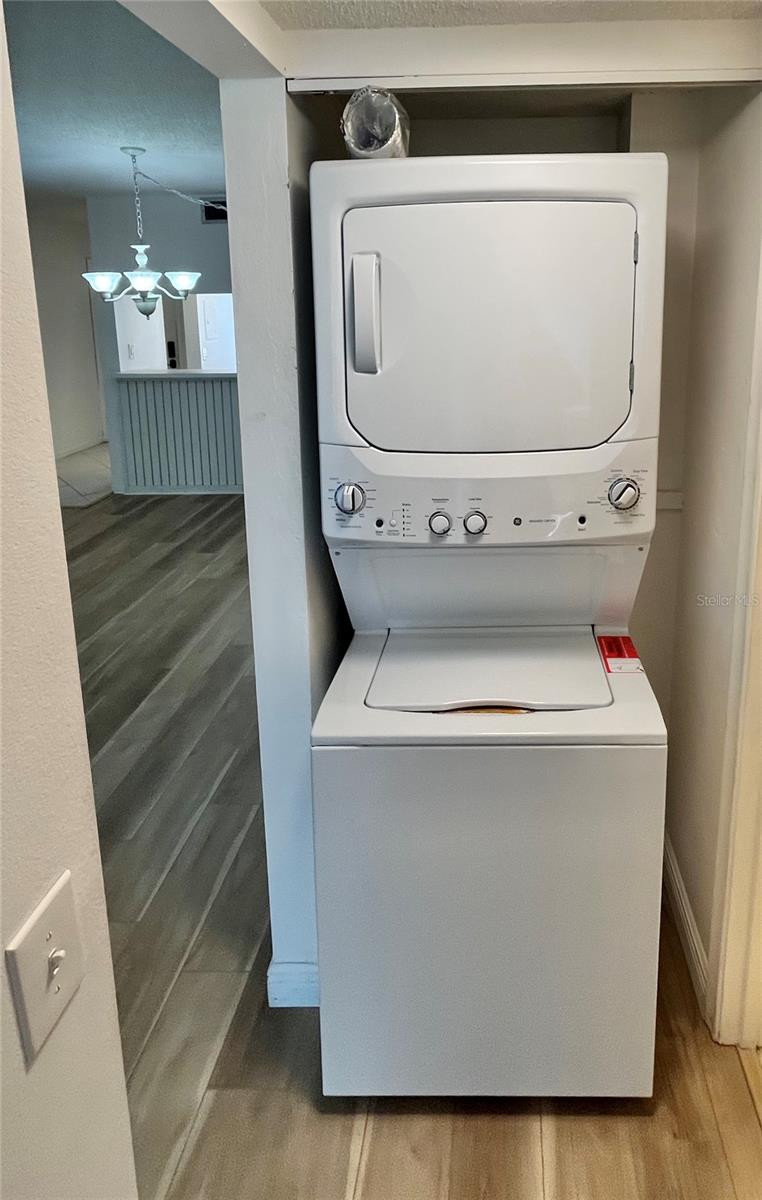 5724 LA PUERTA DEL SOL BLVD S #247, ST PETERSBURG, FL, 33715