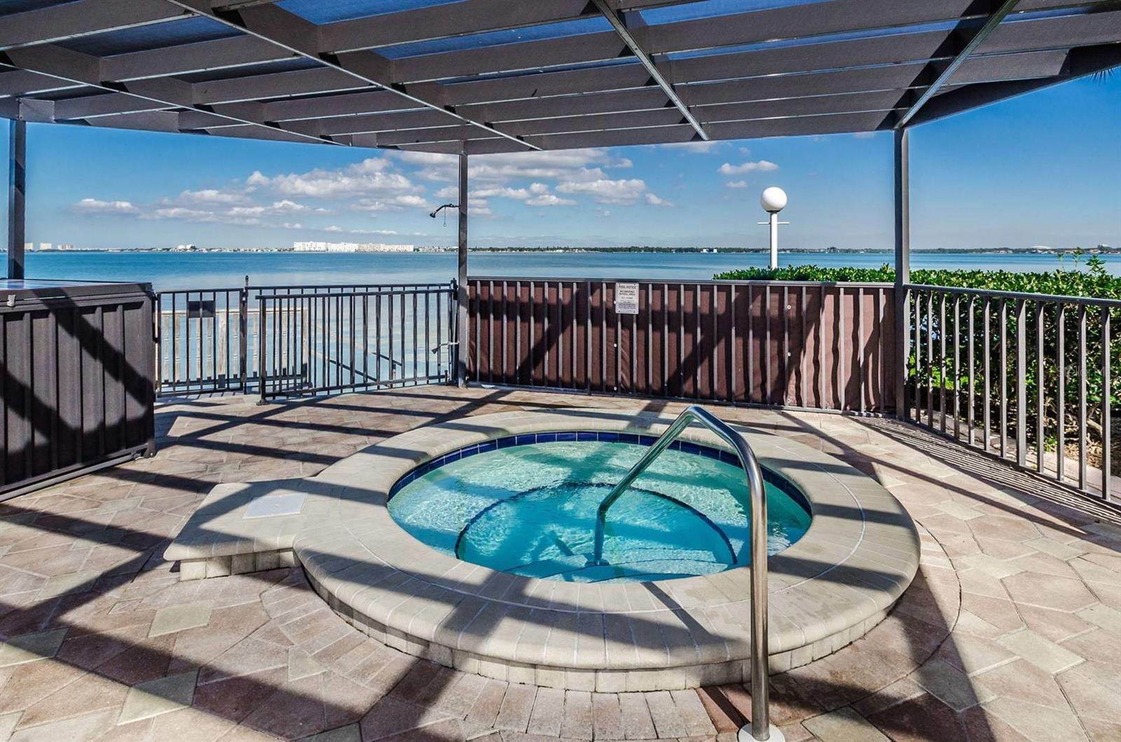 5724 LA PUERTA DEL SOL BLVD S #247, ST PETERSBURG, FL, 33715
