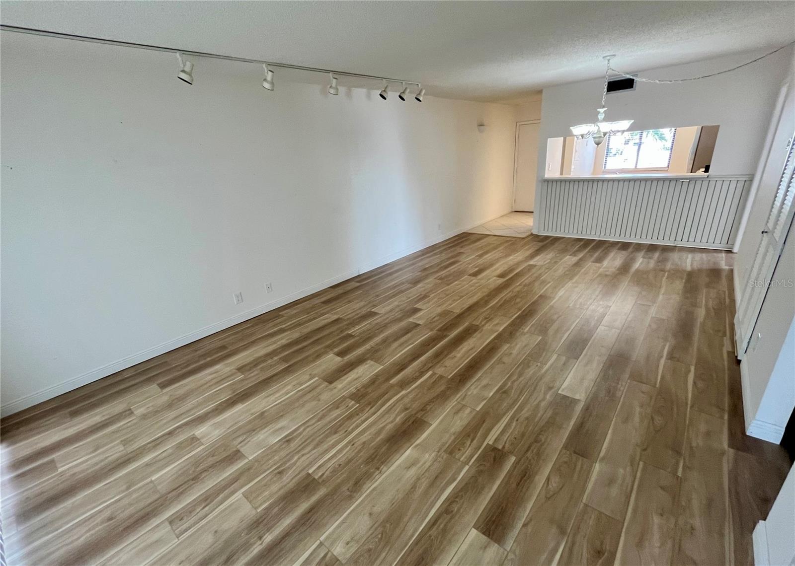 5724 LA PUERTA DEL SOL BLVD S #247, ST PETERSBURG, FL, 33715