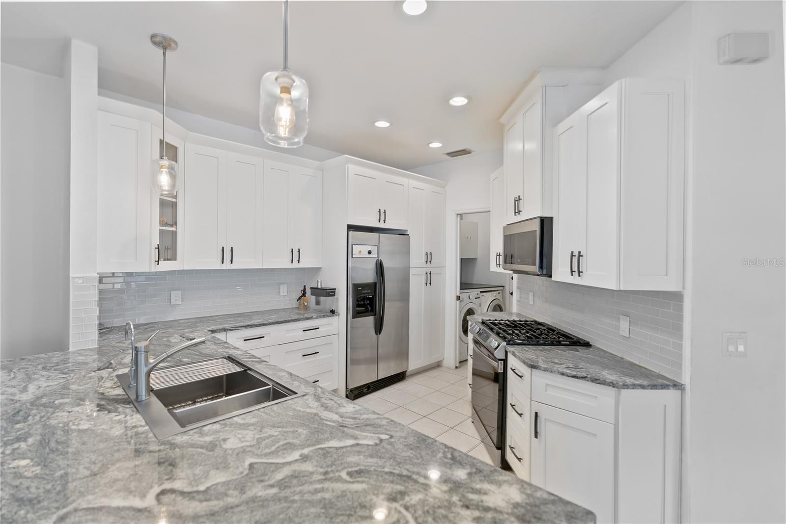 11813 HOLLY HOCK DR, LAKEWOOD RANCH, FL, 34202