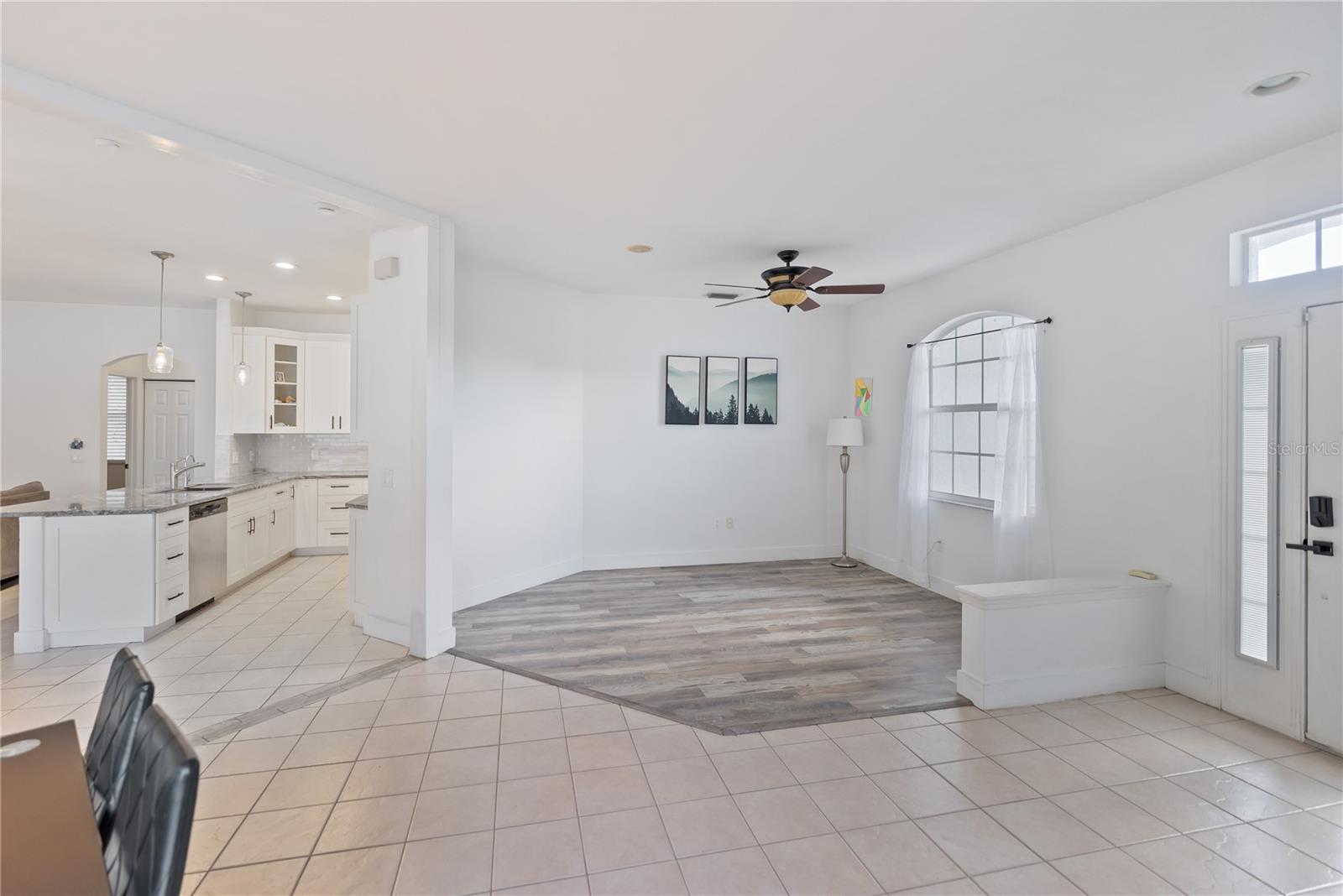 11813 HOLLY HOCK DR, LAKEWOOD RANCH, FL, 34202