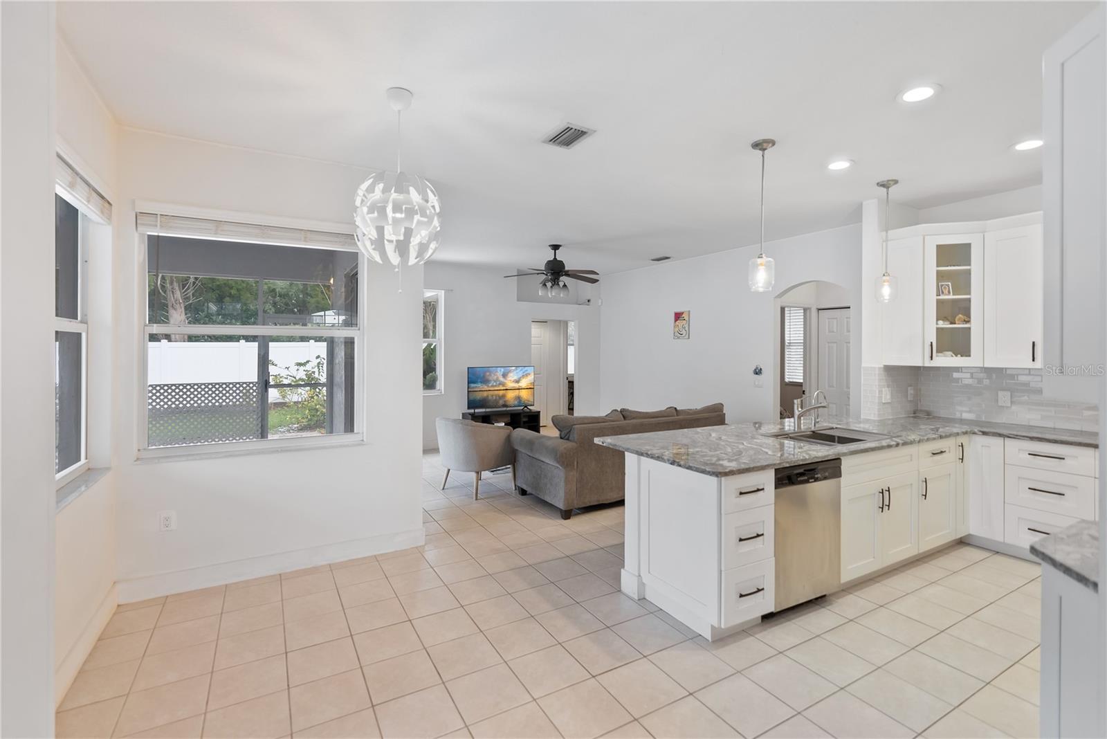 11813 HOLLY HOCK DR, LAKEWOOD RANCH, FL, 34202