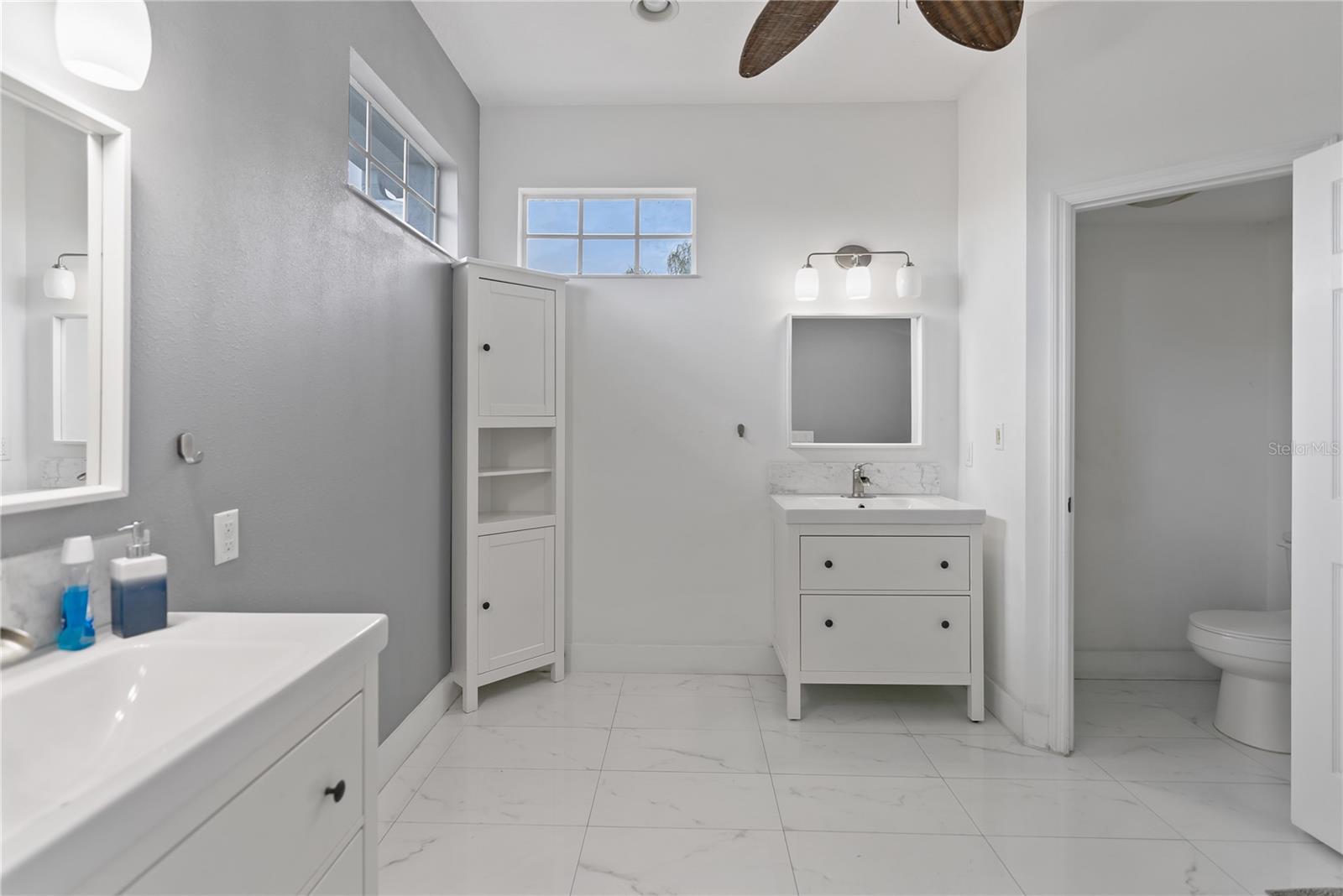 11813 HOLLY HOCK DR, LAKEWOOD RANCH, FL, 34202