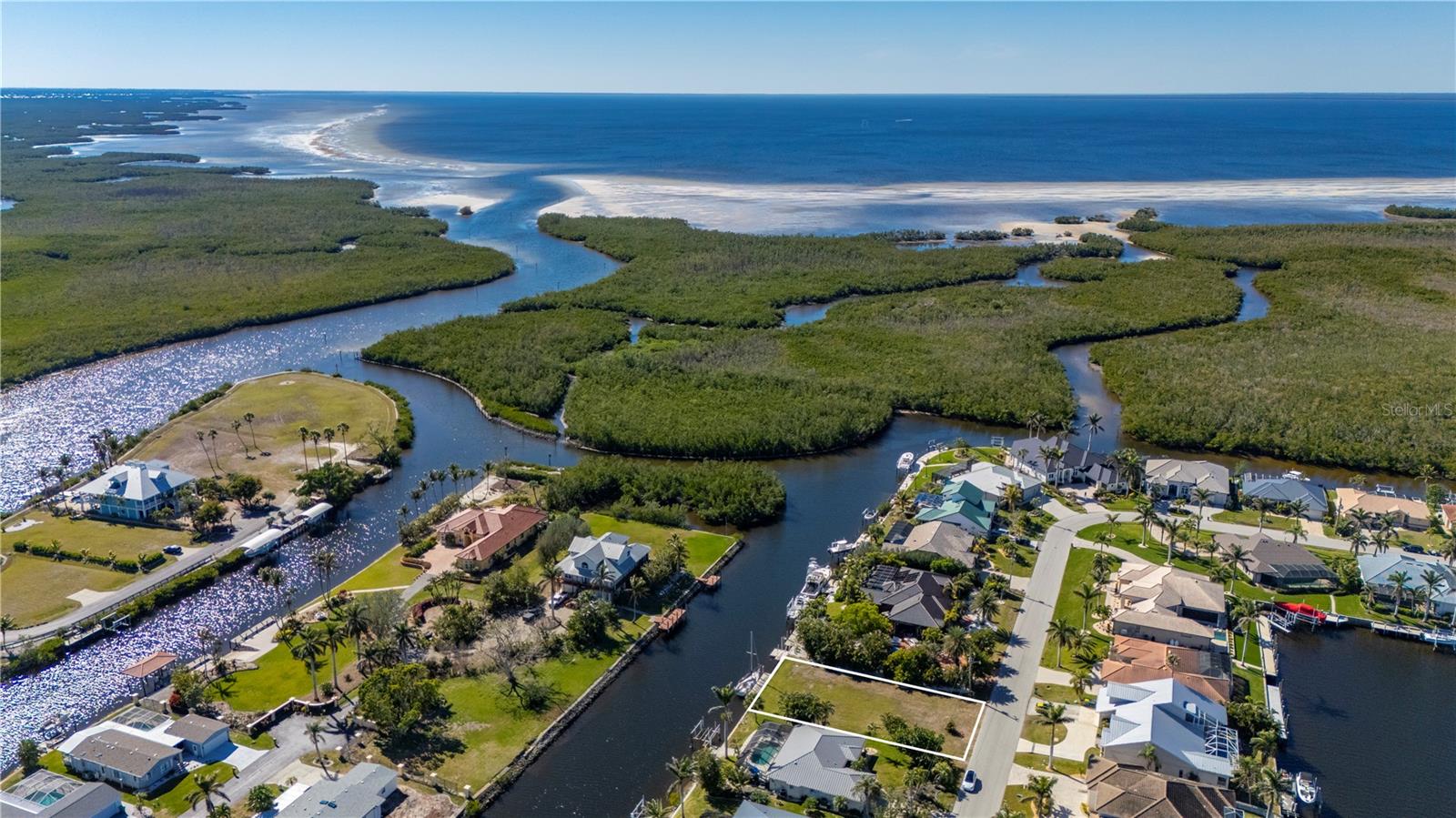 5550 ALMAR DR, PUNTA GORDA, FL, 33950