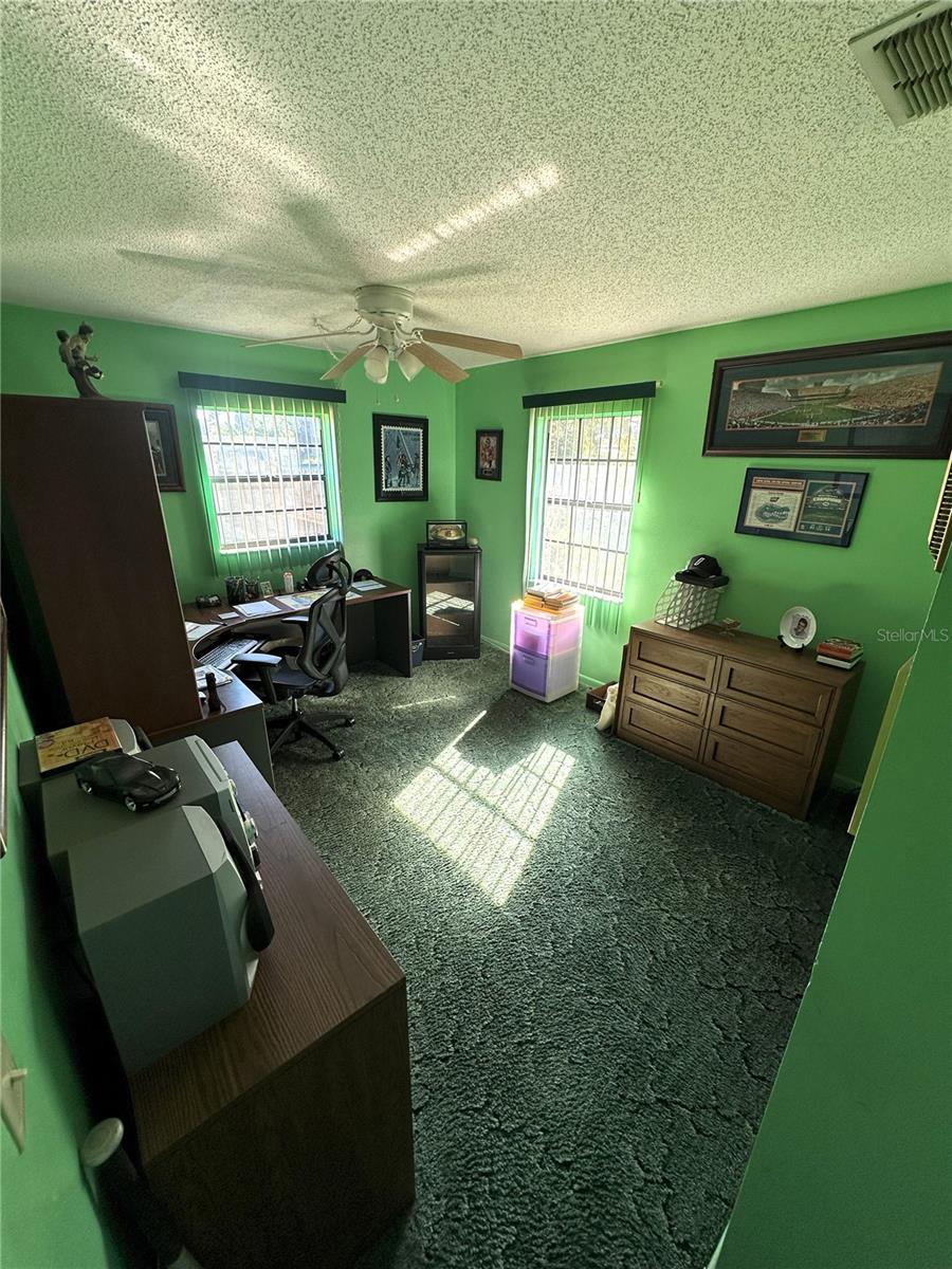 804 E 128TH AVE, TAMPA, FL, 33612