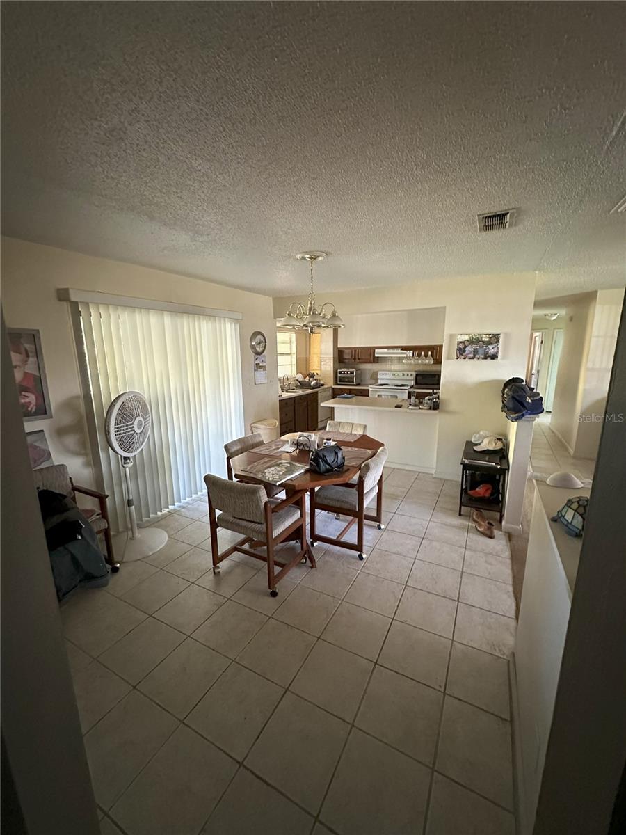 804 E 128TH AVE, TAMPA, FL, 33612