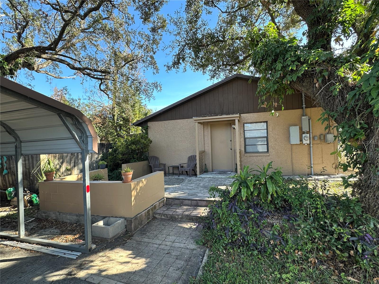 804 E 128TH AVE, TAMPA, FL, 33612