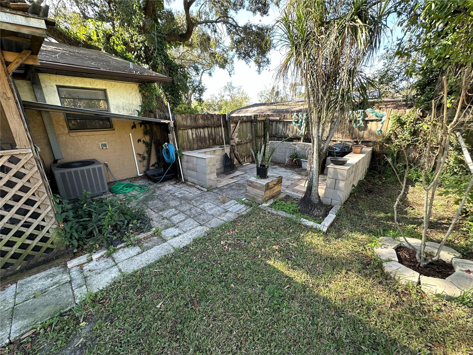 804 E 128TH AVE, TAMPA, FL, 33612
