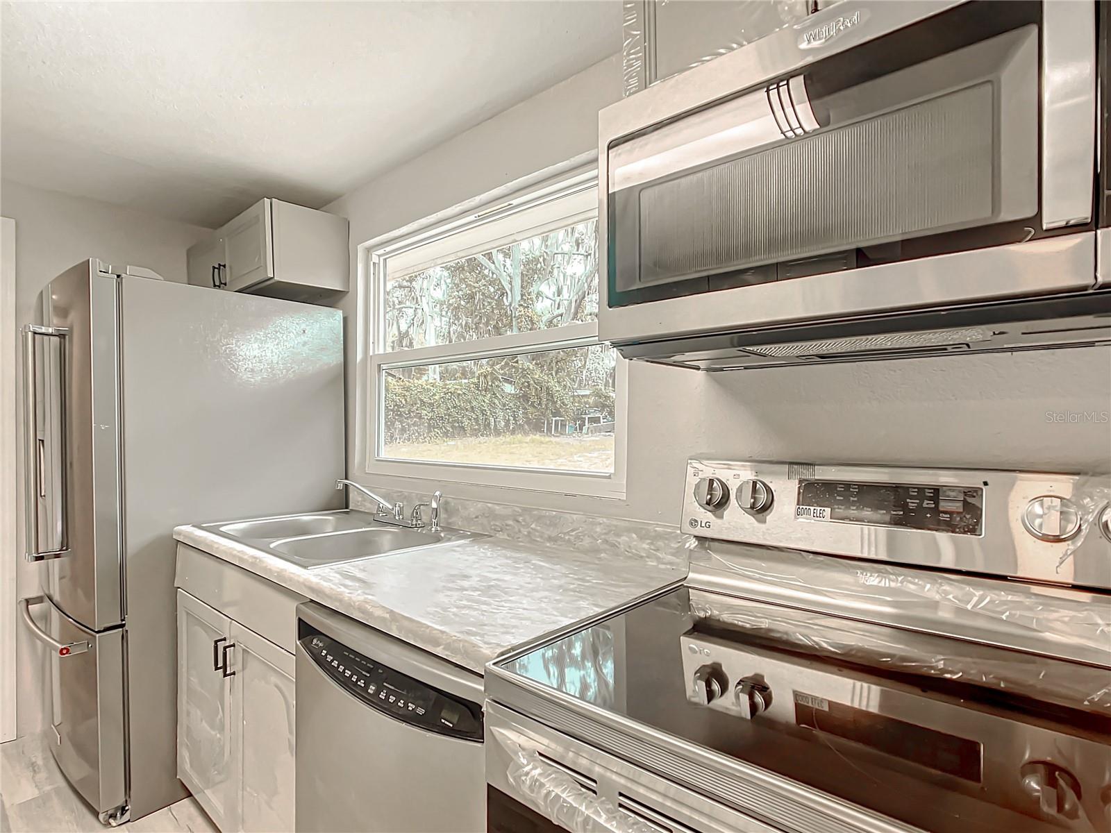 36810 LAKE UNITY RD, FRUITLAND PARK, FL, 34731