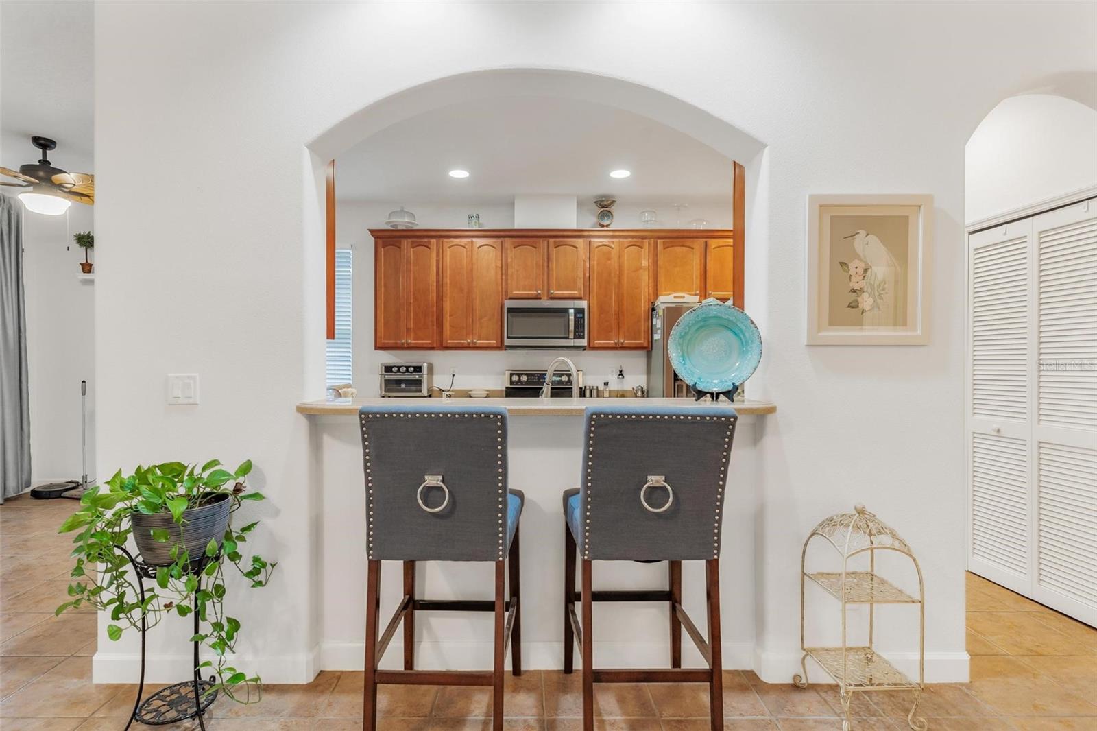 6342 SANDERS GROVE CIR, OKAHUMPKA, FL, 34762