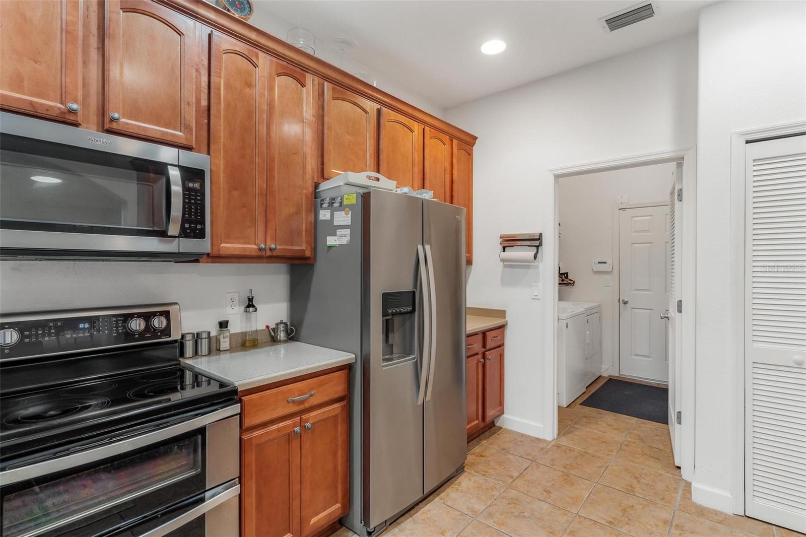 6342 SANDERS GROVE CIR, OKAHUMPKA, FL, 34762