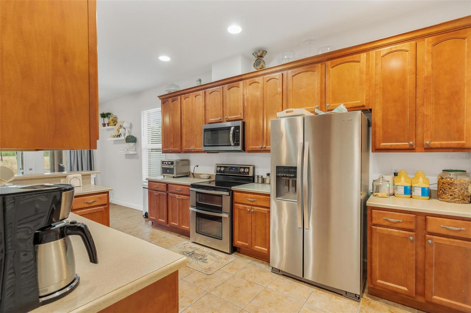 6342 SANDERS GROVE CIR, OKAHUMPKA, FL, 34762