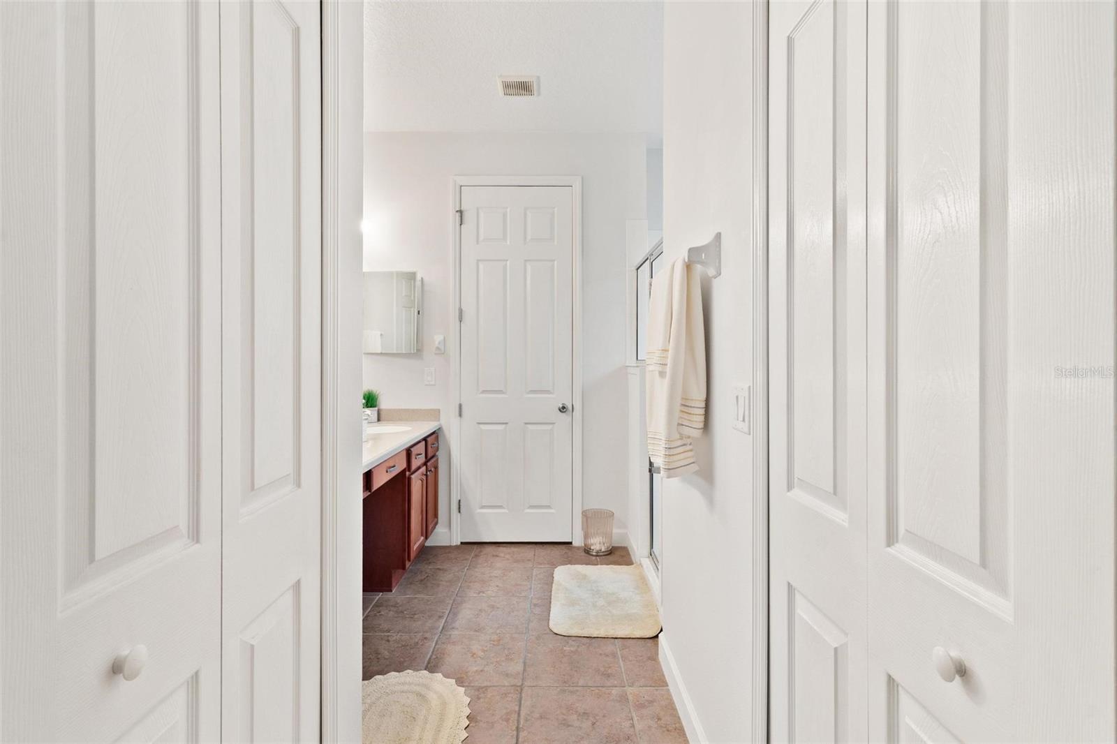 6342 SANDERS GROVE CIR, OKAHUMPKA, FL, 34762