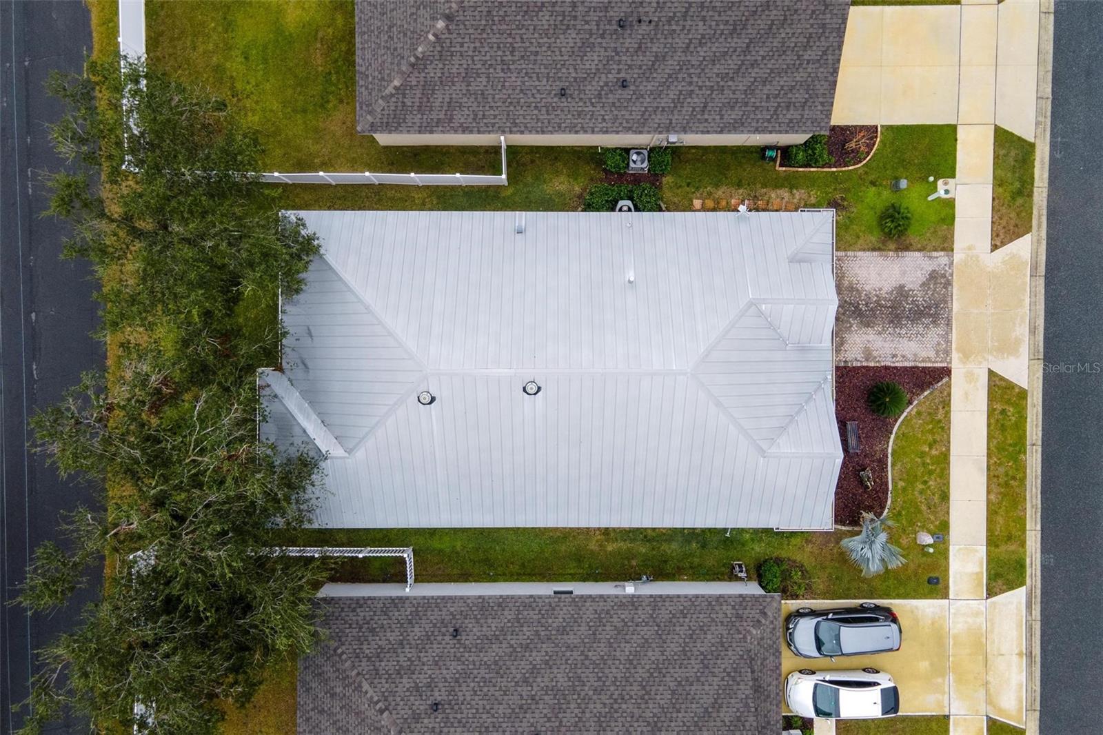 6342 SANDERS GROVE CIR, OKAHUMPKA, FL, 34762