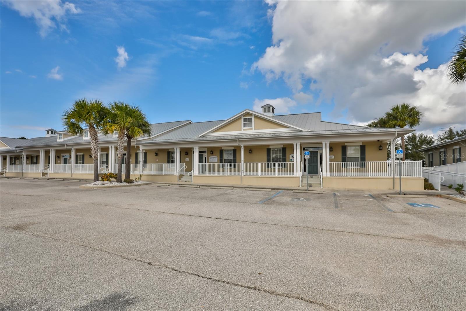 443 APOLLO BEACH BLVD #D, APOLLO BEACH, FL, 33572