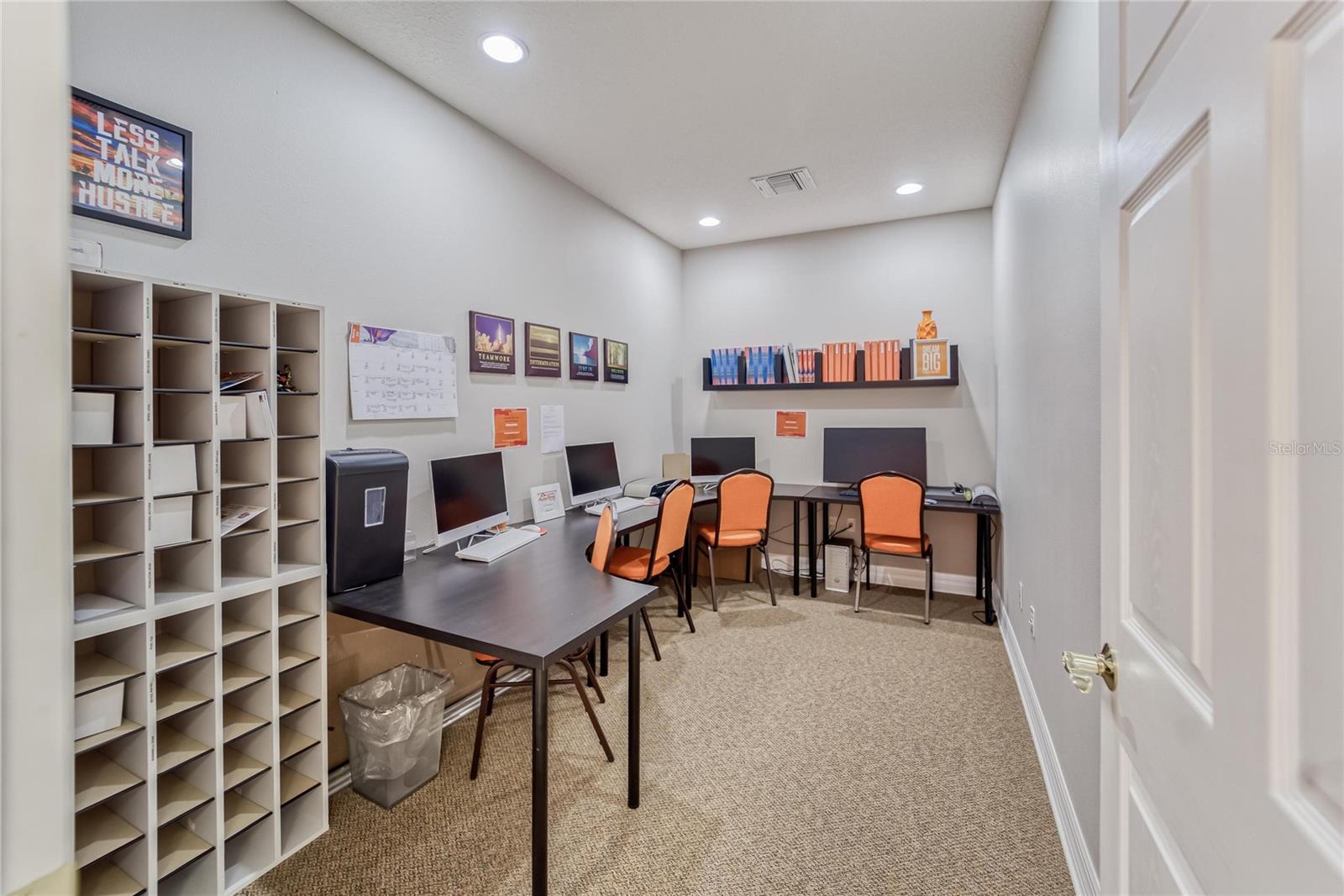 443 APOLLO BEACH BLVD #D, APOLLO BEACH, FL, 33572