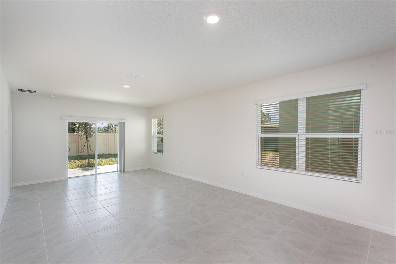 1026 VICTORIA PARC AVE, ORANGE CITY, FL, 32763