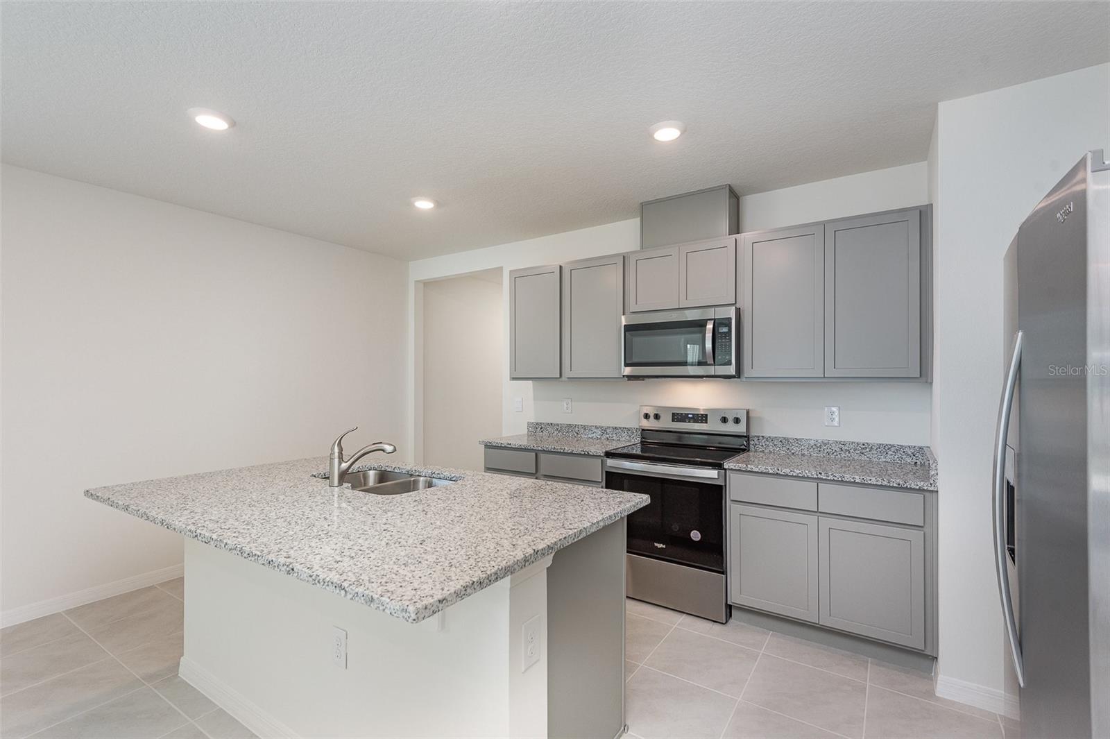 1026 VICTORIA PARC AVE, ORANGE CITY, FL, 32763