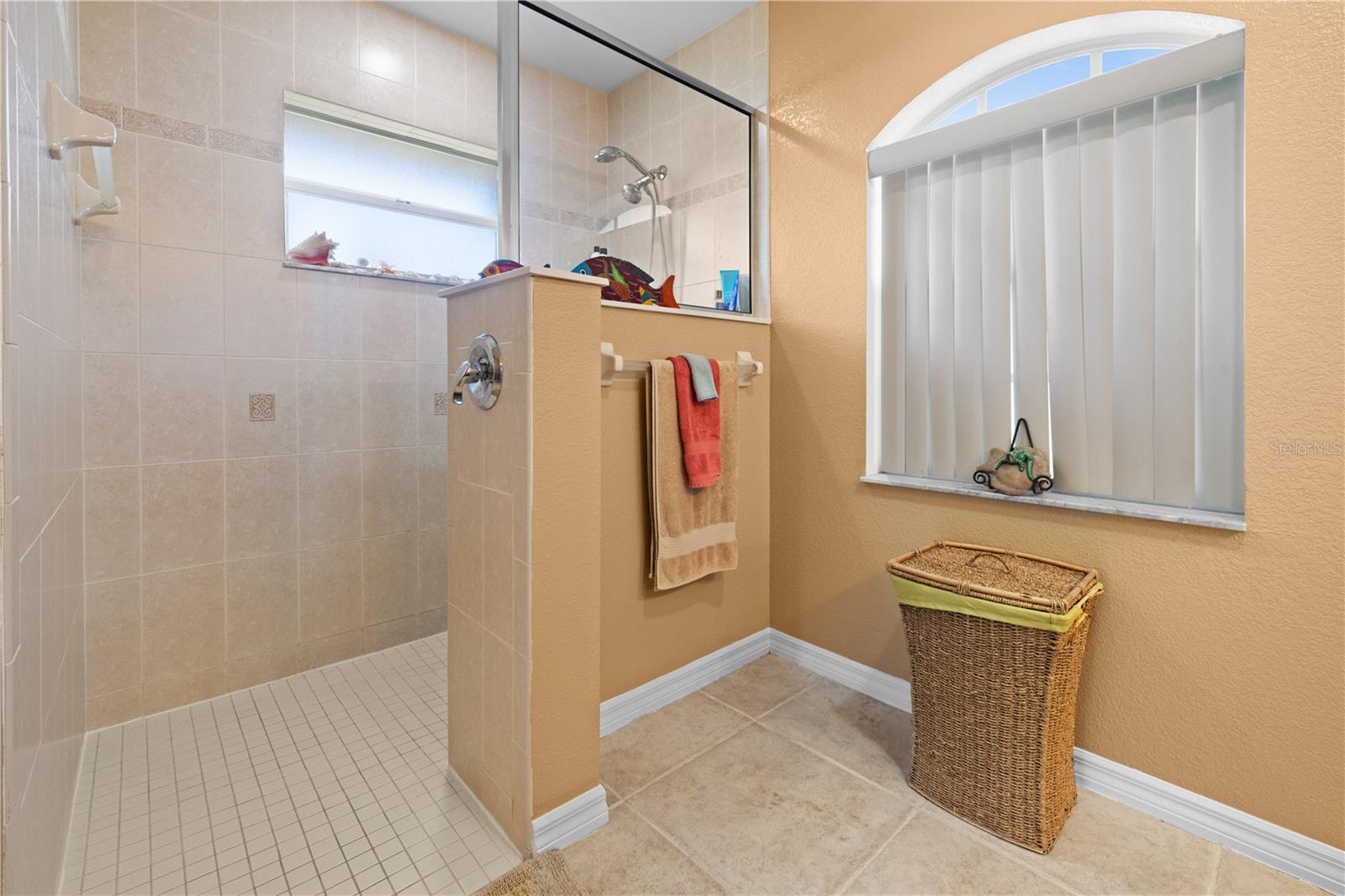 62 MARKER RD, ROTONDA WEST, FL, 33947