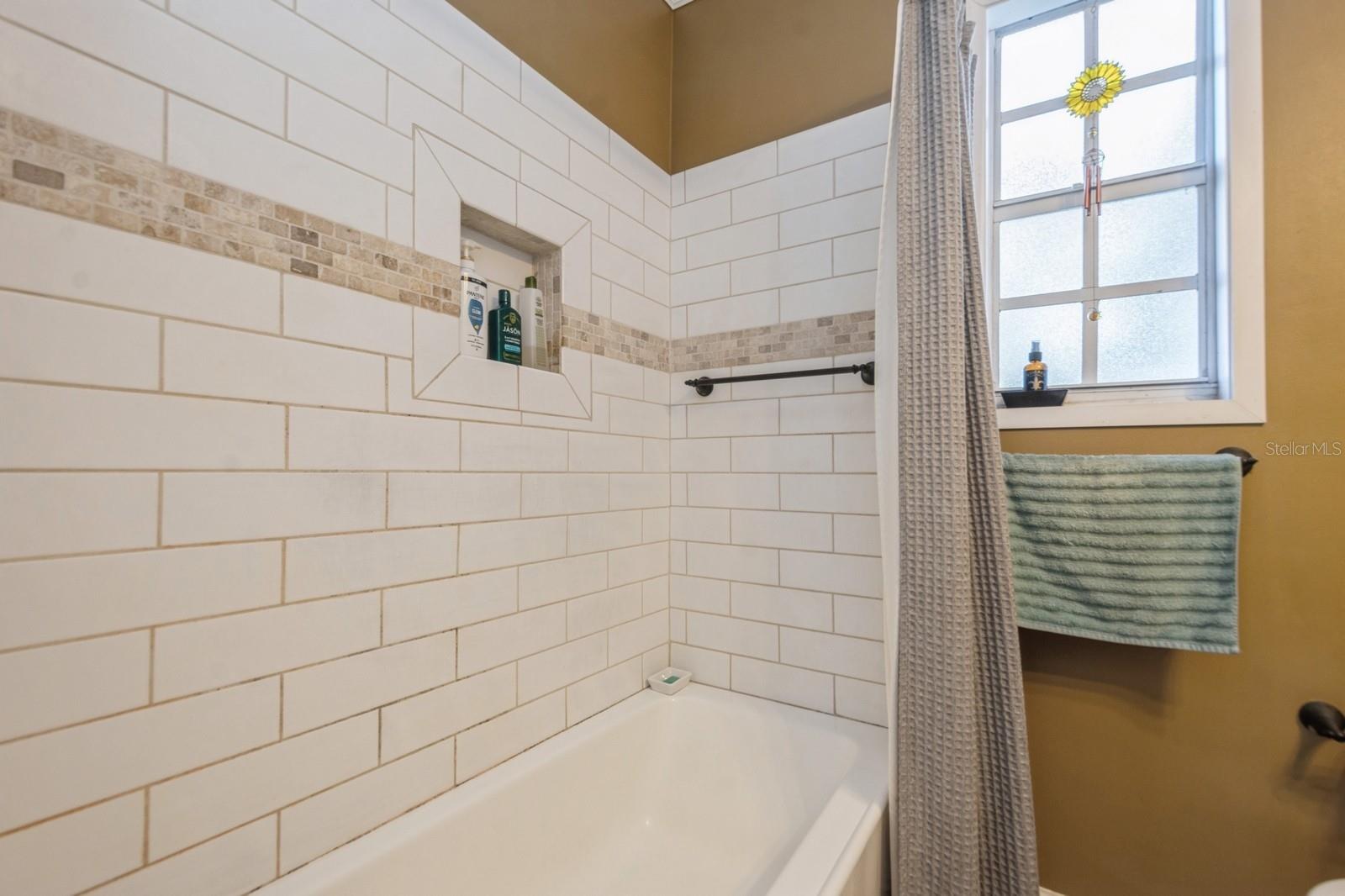 5053 3RD AVE N, ST PETERSBURG, FL, 33710