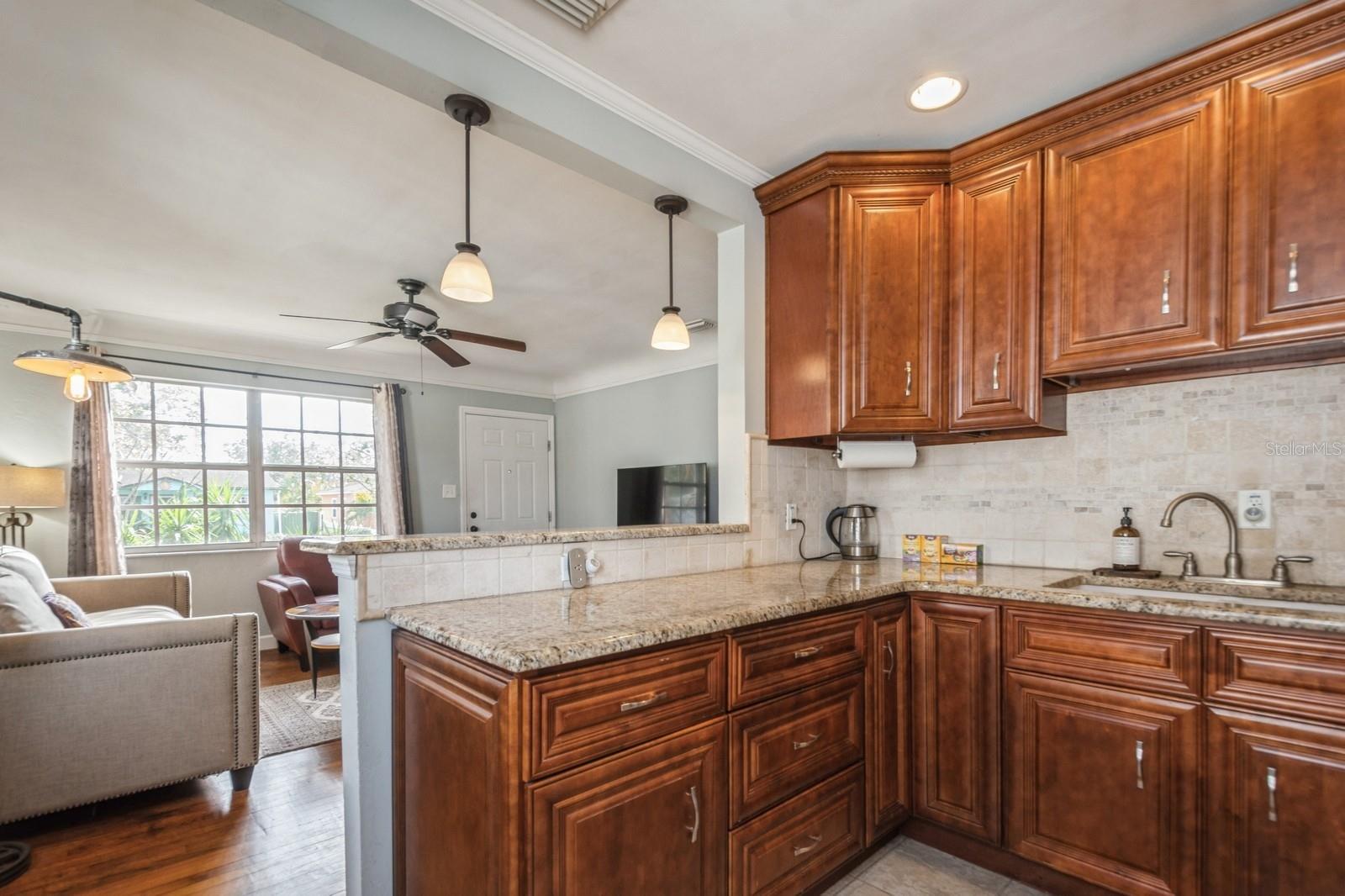 5053 3RD AVE N, ST PETERSBURG, FL, 33710