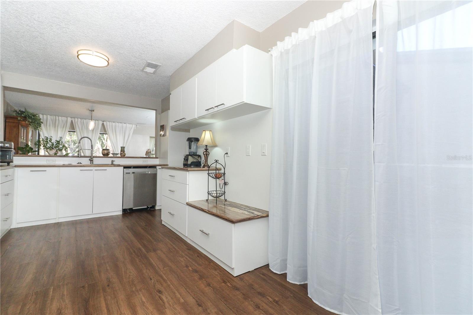 706 DRYWOOD AVE, FERN PARK, FL, 32730