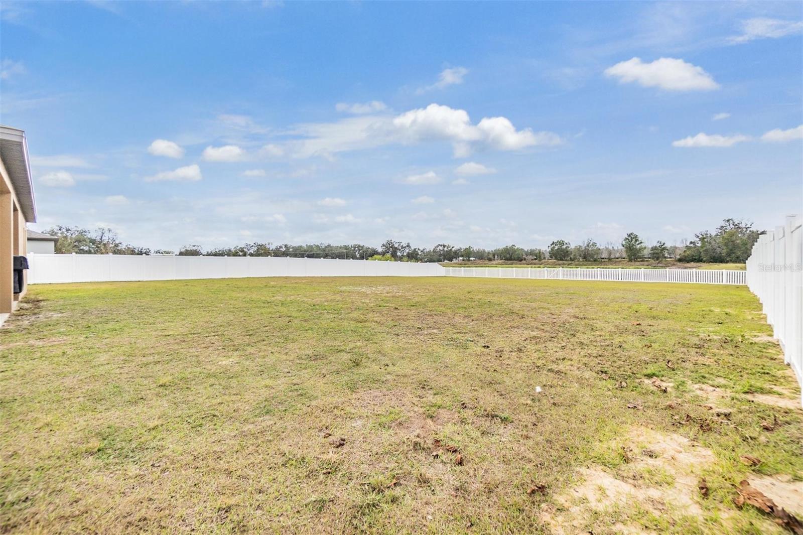 701 GARDEN OAKS SQ, SEFFNER, FL, 33584