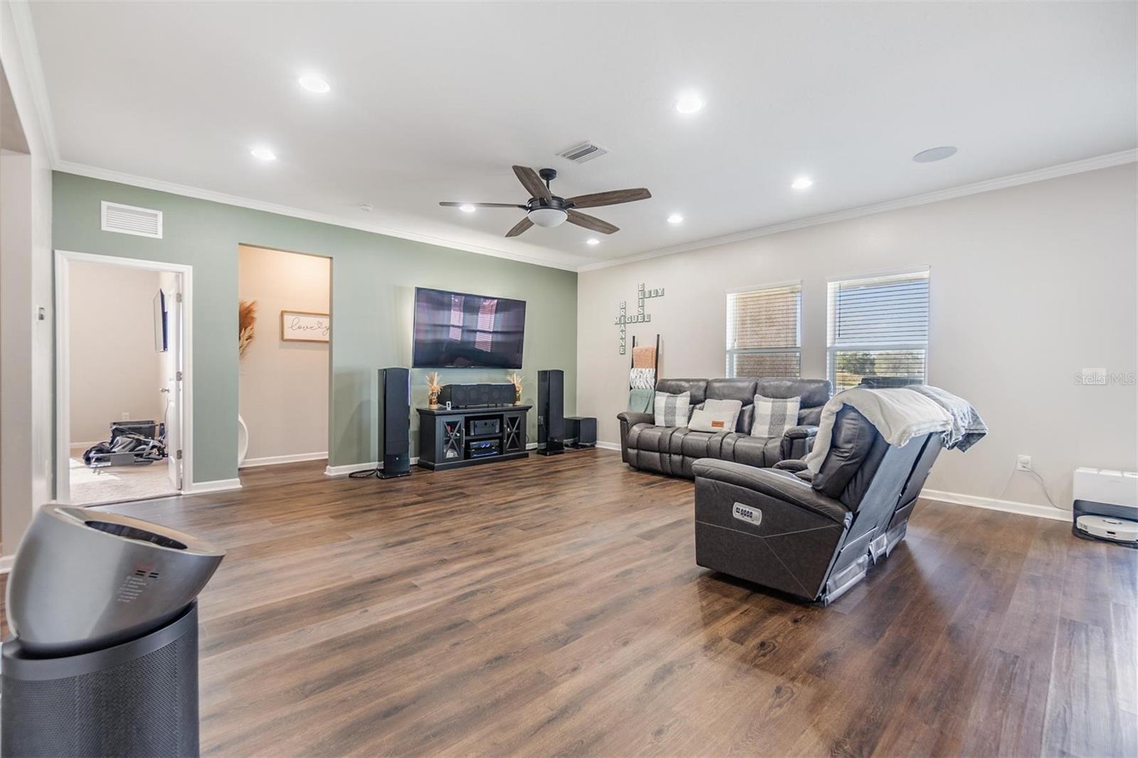 701 GARDEN OAKS SQ, SEFFNER, FL, 33584