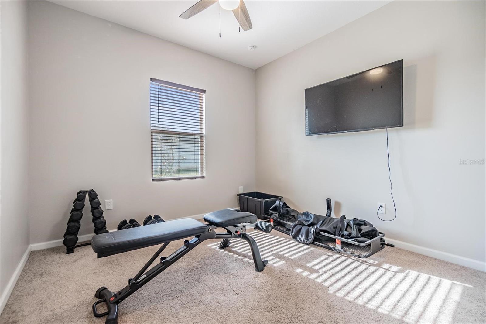 701 GARDEN OAKS SQ, SEFFNER, FL, 33584