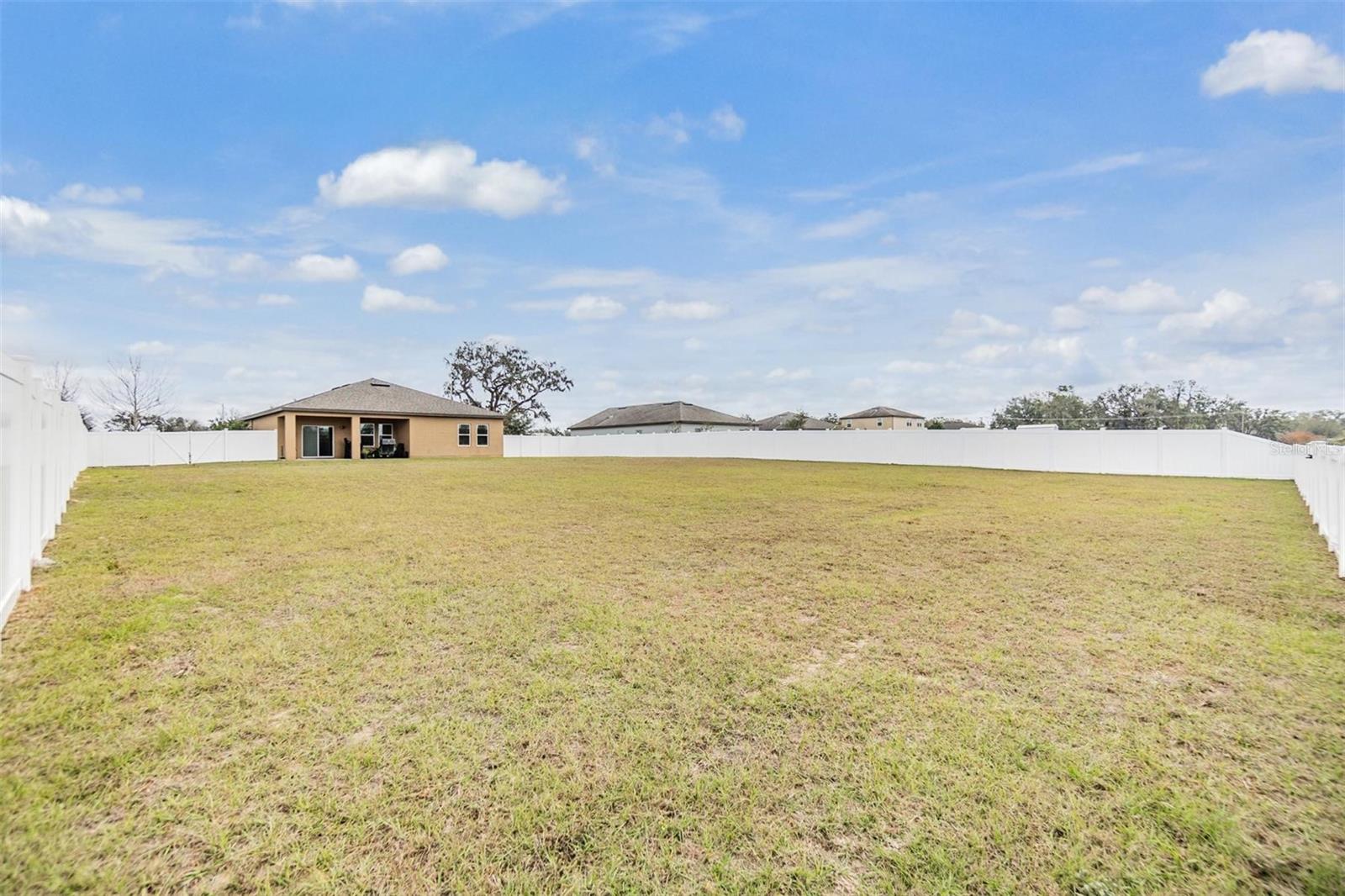 701 GARDEN OAKS SQ, SEFFNER, FL, 33584