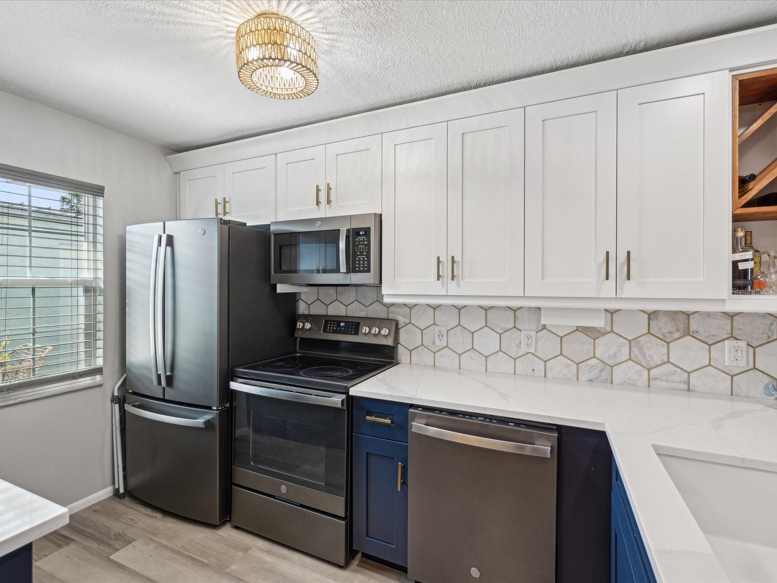 3717 TROPHY BLVD, NEW PORT RICHEY, FL, 34655