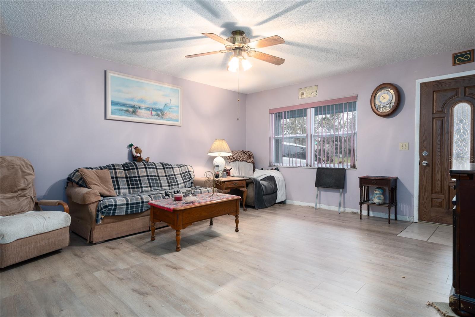 262 VALENCIA RD, DEBARY, FL, 32713