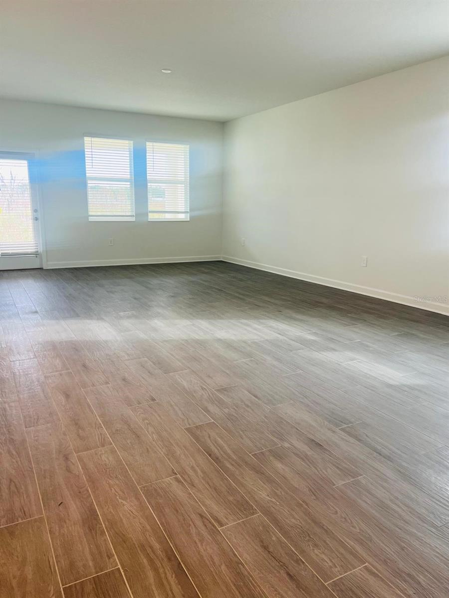 2410 RELAXING LN, KISSIMMEE, FL, 34744