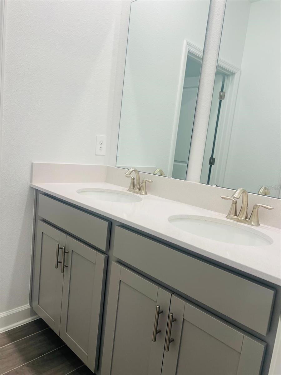 2410 RELAXING LN, KISSIMMEE, FL, 34744