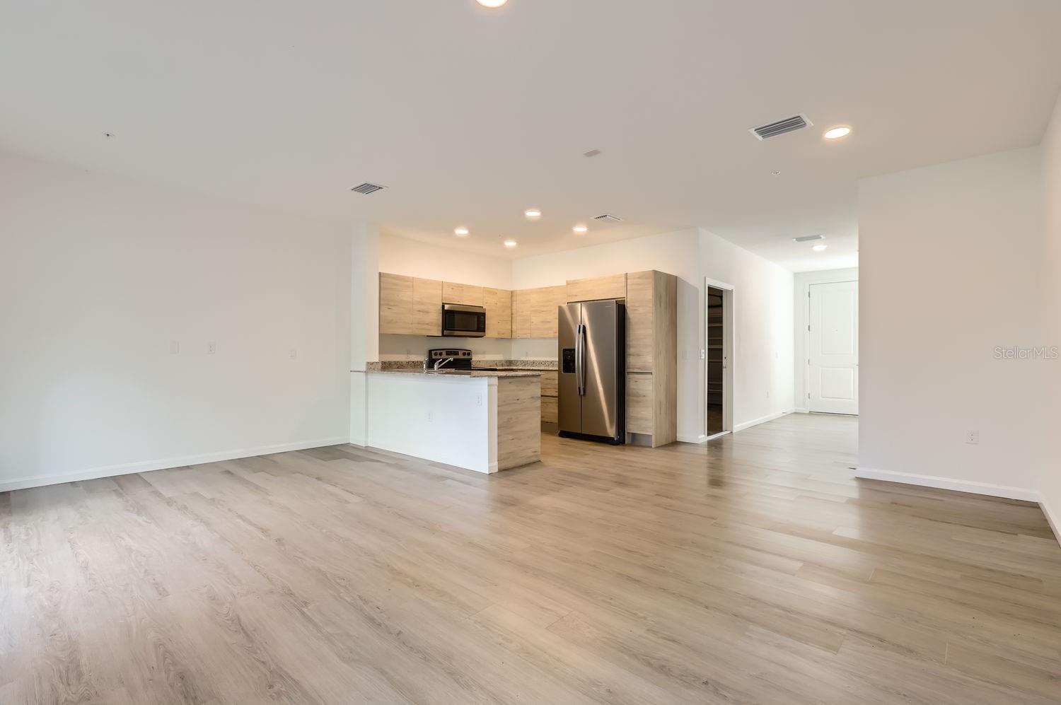 1209 SOUTHSTATION PLACE #303, ORLANDO, FL, 32809