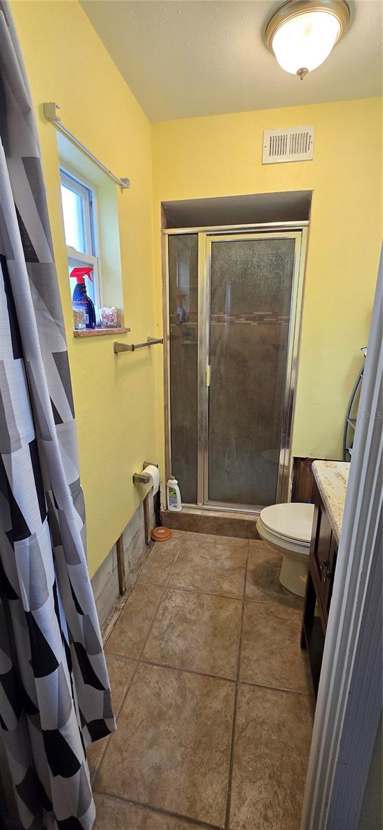 7063 S SHORE DR S, ST PETERSBURG, FL, 33707