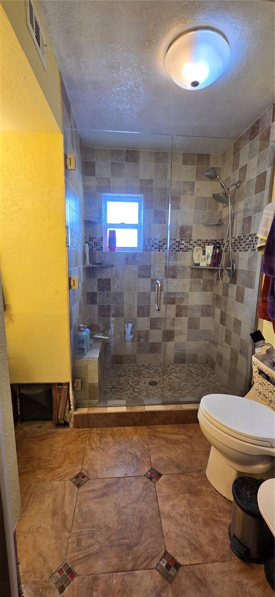 7063 S SHORE DR S, ST PETERSBURG, FL, 33707