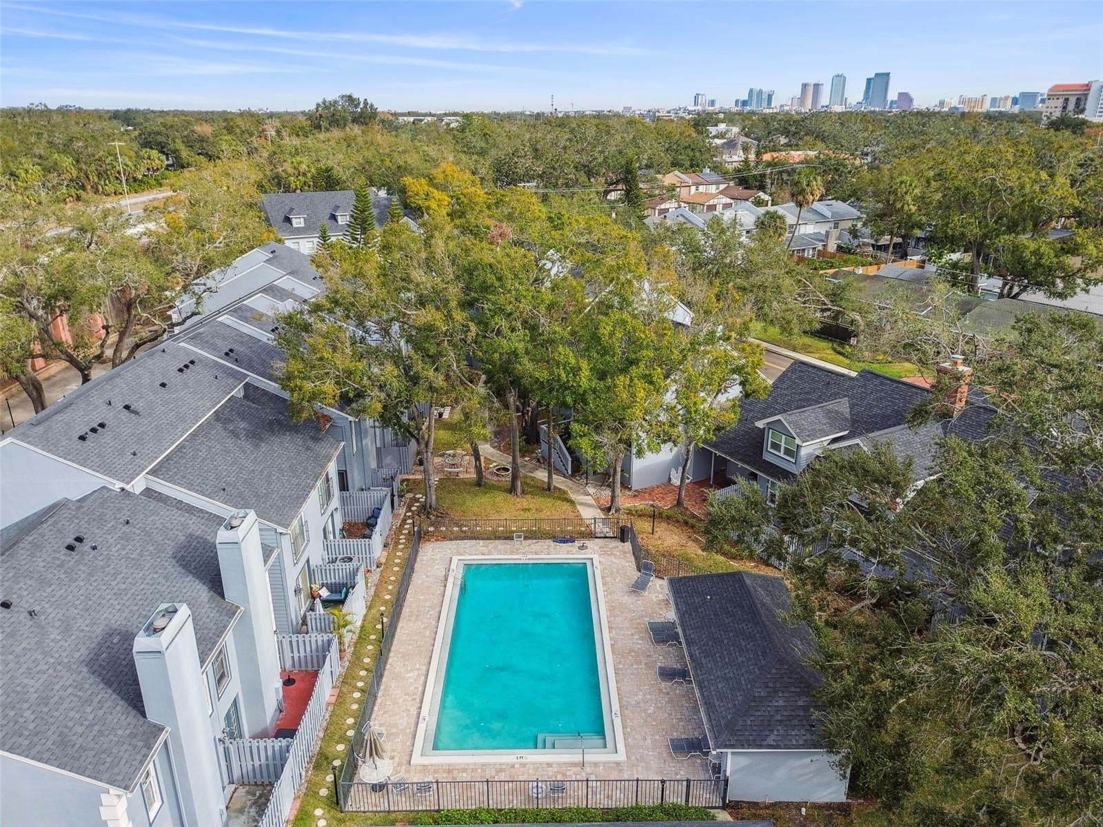 2519 CROWDER LN, TAMPA, FL, 33629