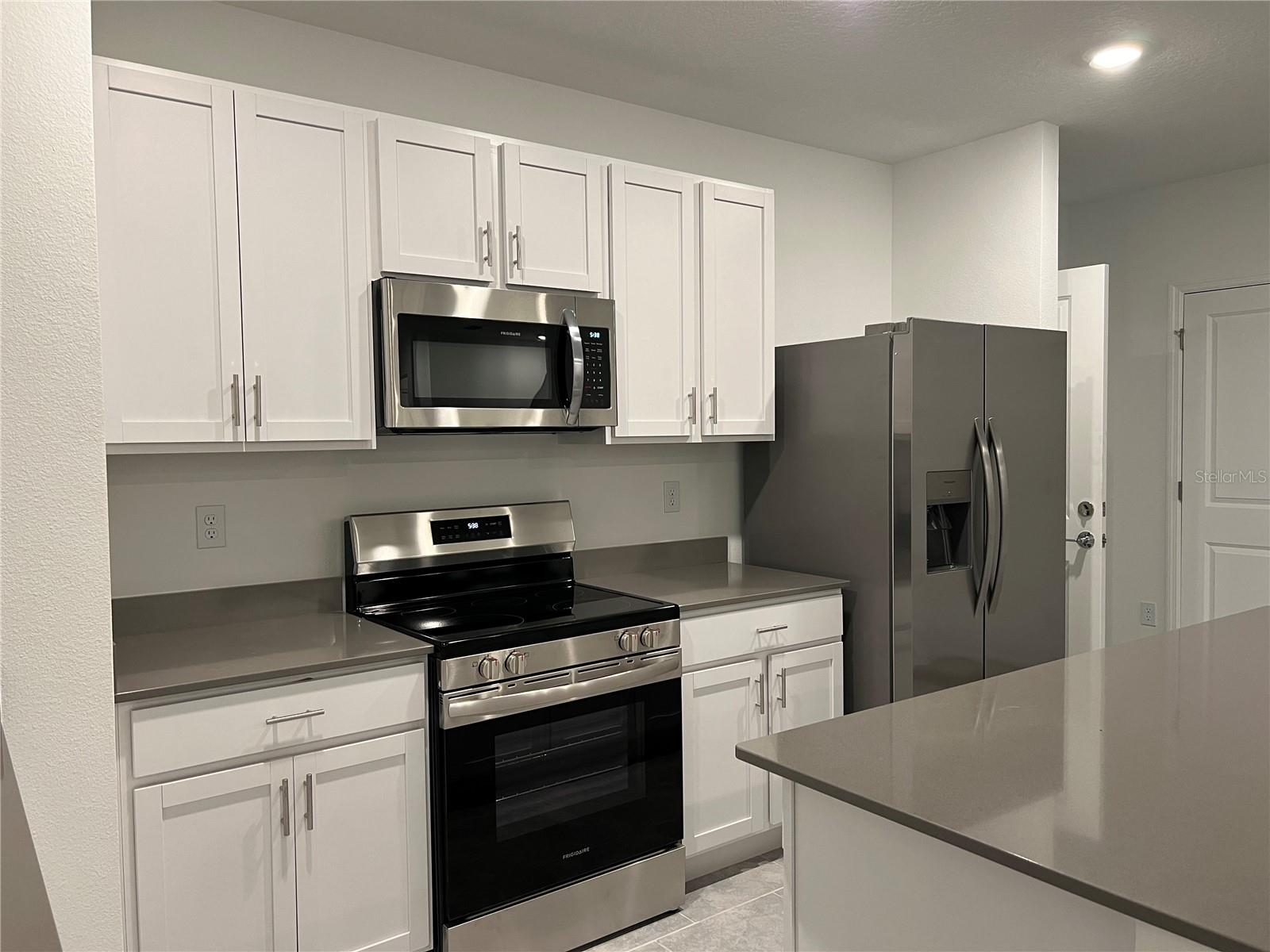 EVERBE, ORLANDO, FL, 32829