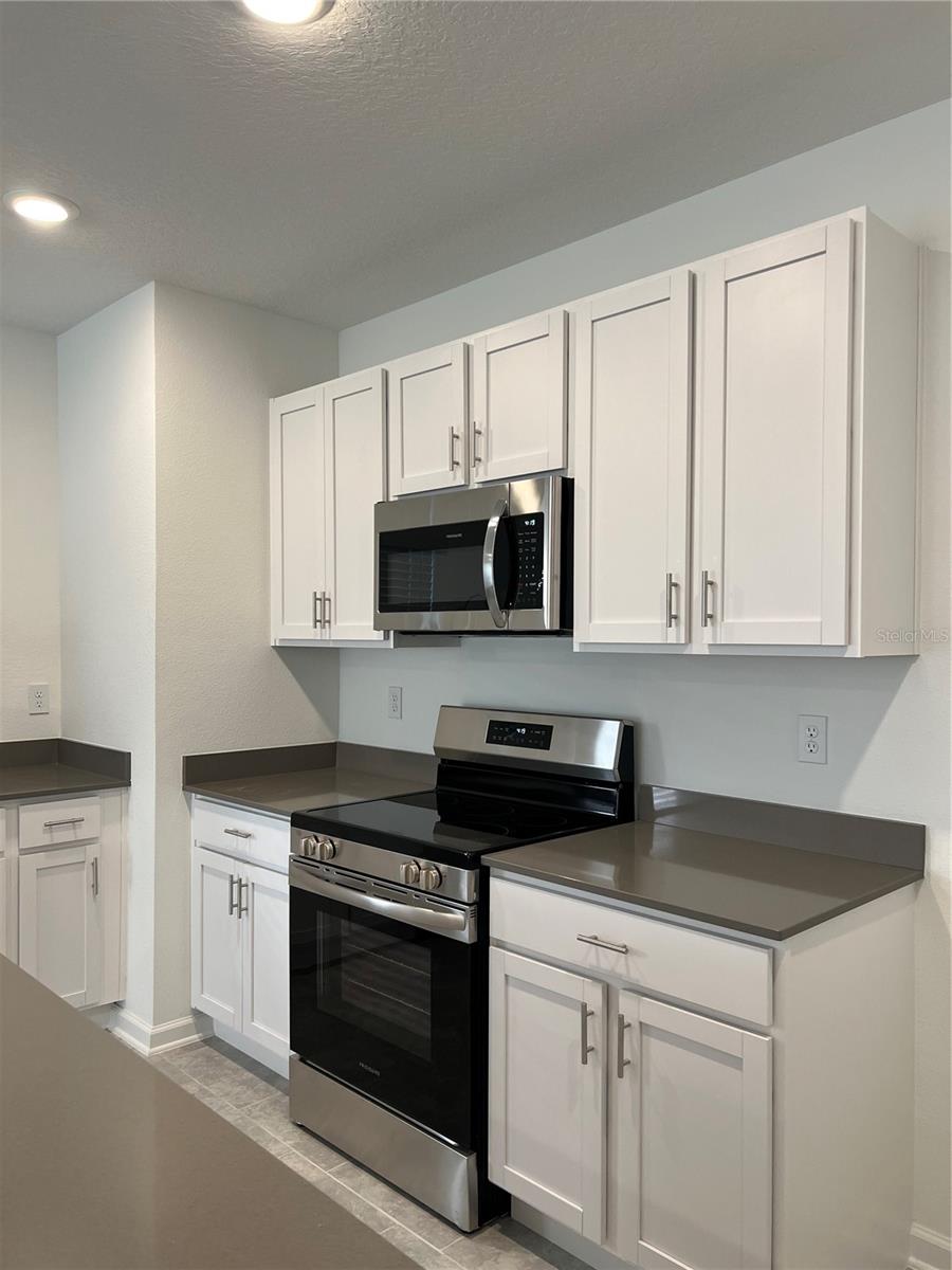 EVERBE, ORLANDO, FL, 32829