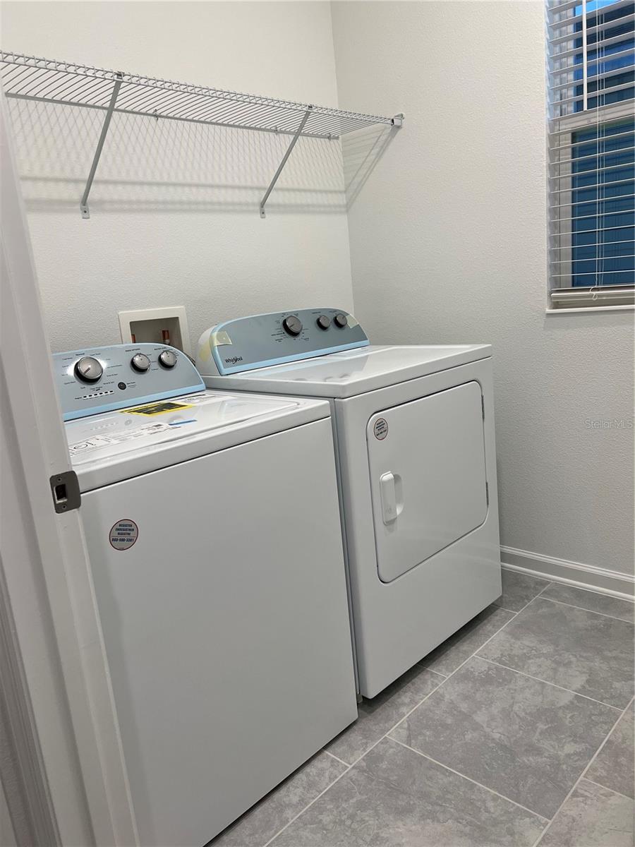 EVERBE, ORLANDO, FL, 32829
